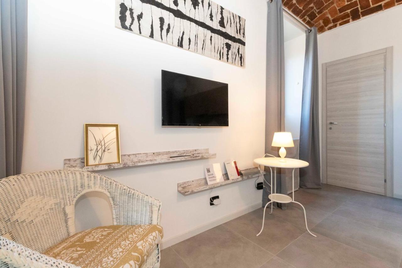Santa Chiara Apartment Near Piazza Statuto Турин Экстерьер фото