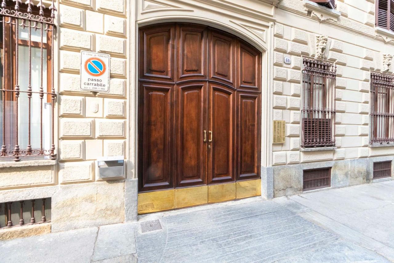 Santa Chiara Apartment Near Piazza Statuto Турин Экстерьер фото